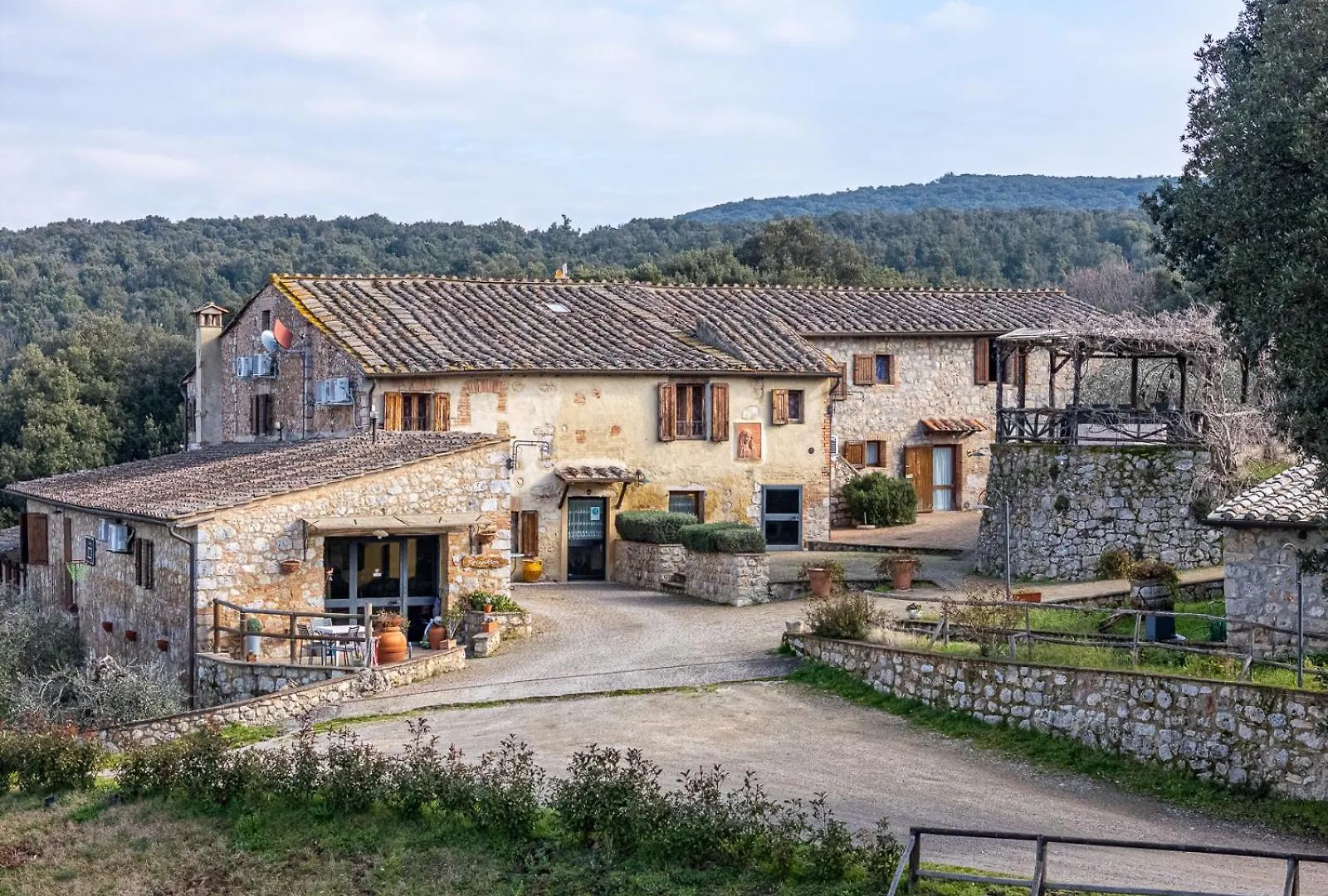 Antico Borgo Poggiarello Guest House Monteriggioni
