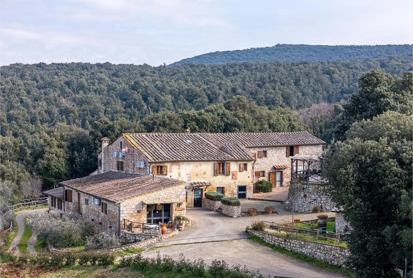 Maison d'hôtes Antico Borgo Poggiarello à Monteriggioni 0*,