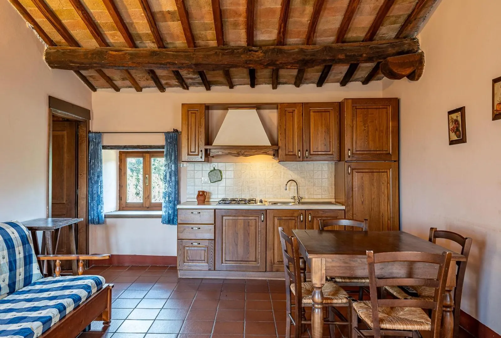 Antico Borgo Poggiarello Guest House Monteriggioni