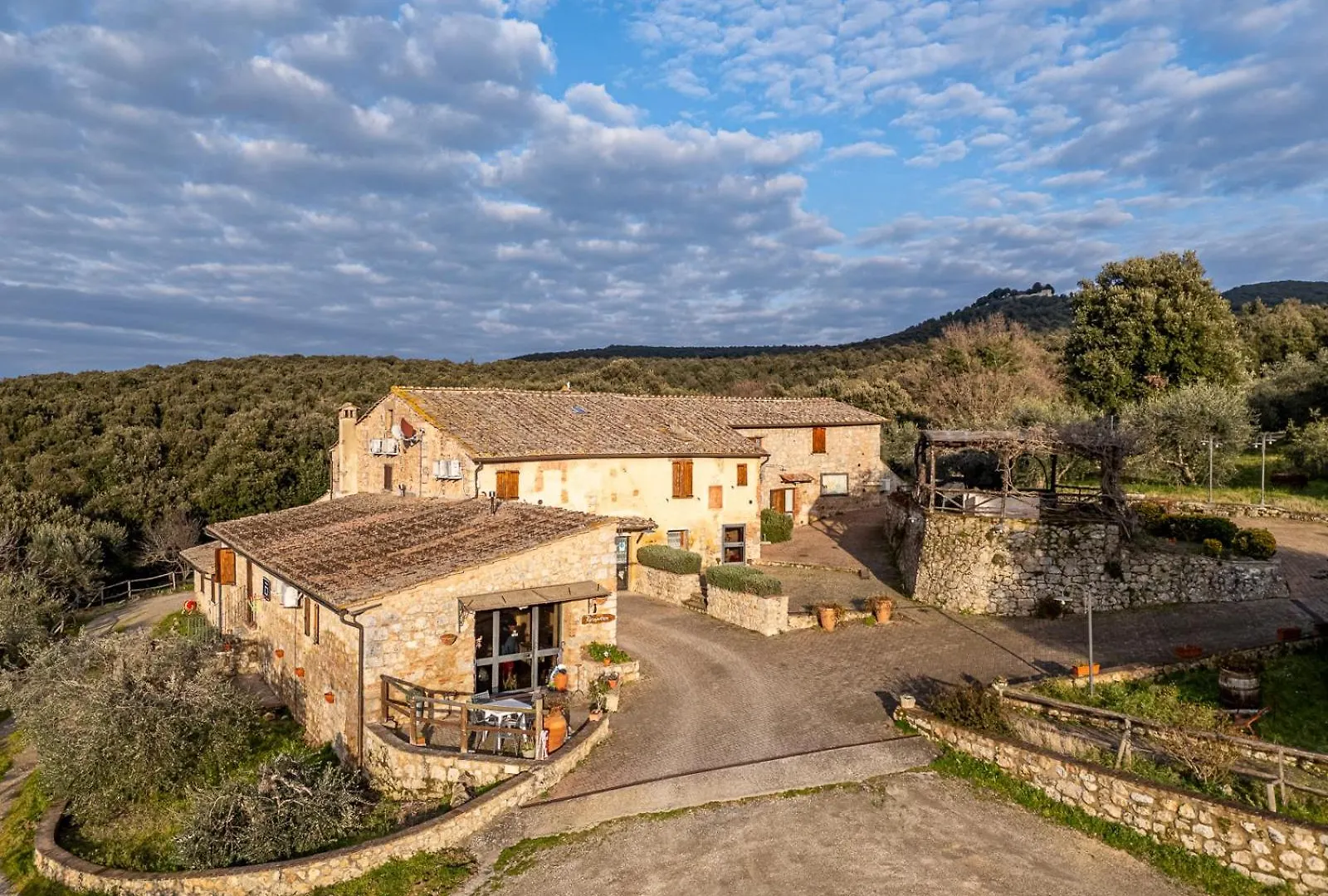Country house Antico Borgo Poggiarello Guest House Monteriggioni Italy